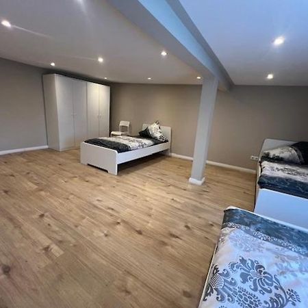 Serena Monteur Apartment Rodenbach  Exteriér fotografie